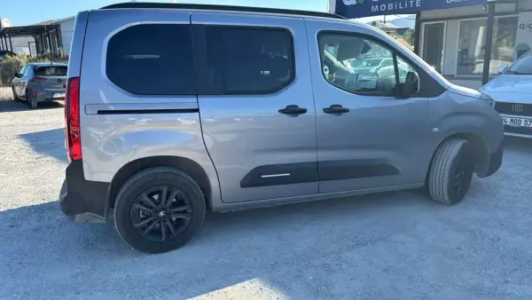 Citroen Berlingo for rent in Anamur