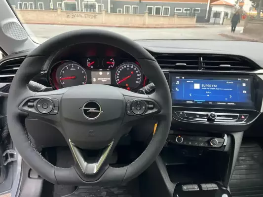 Avanos'ta kiralık Opel Corsa