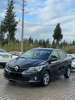 Marmaris'te kiralık Renault Taliant