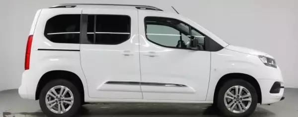 Toyota ProAce City for rent in Silifke
