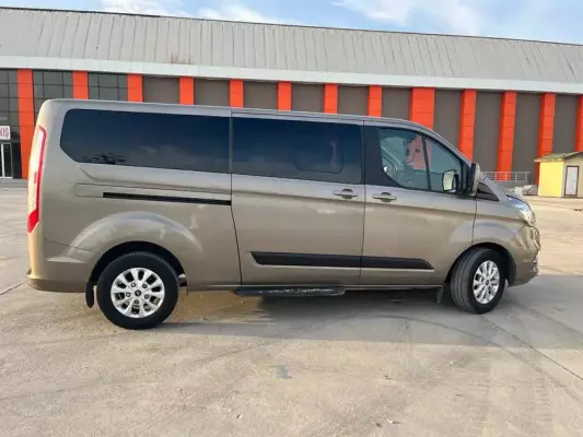 Ford Tourneo Custom for rent in Izmir
