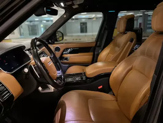 Range Rover Vogue for rent in Istanbul