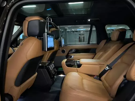 Range Rover Vogue for rent in Istanbul