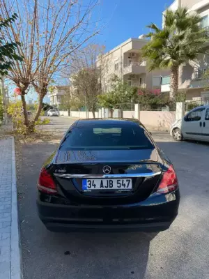 Mercedes C180 for rent in Istanbul