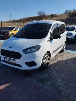 Ford Tourneo Courier for rent in Istanbul
