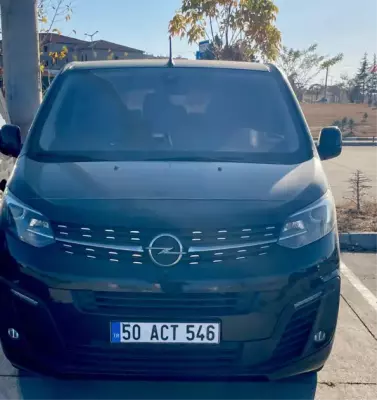 Opel Zafira for rent in Istanbul