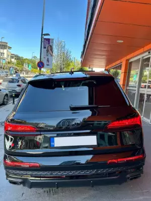 Audi Q7 for rent in Istanbul