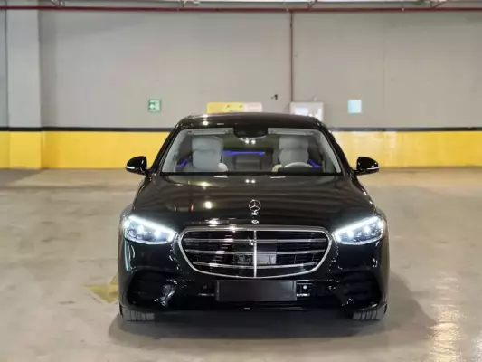 Mercedes S450 for rent in Istanbul