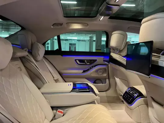 Mercedes S450 for rent in Istanbul
