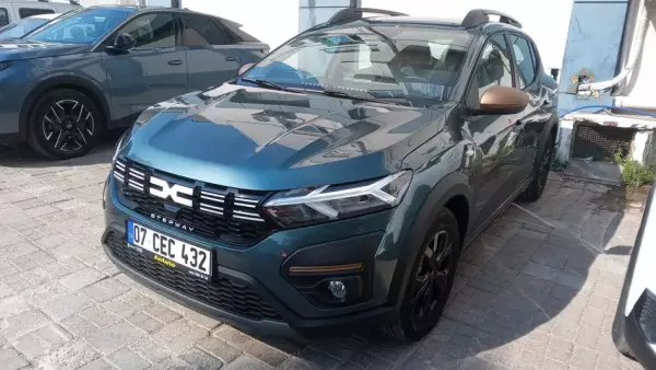 Dacia Sandero Stepway for rent in Beldibi