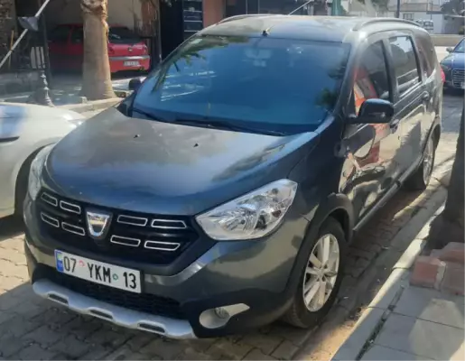Dacia Lodgy for rent in Belek