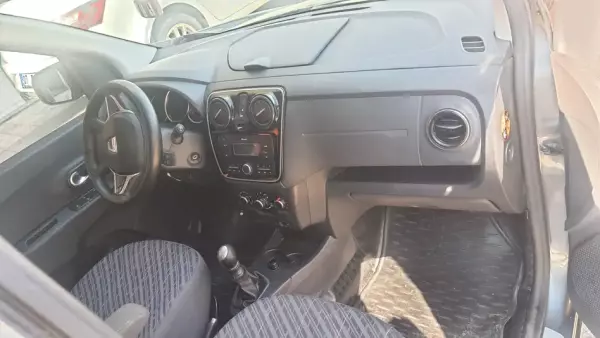 Dacia Lodgy for rent in Belek