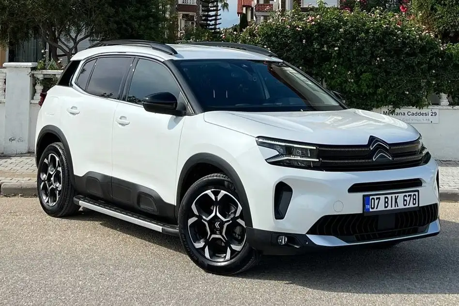Citroen C5 Aircross for rent in Istanbul