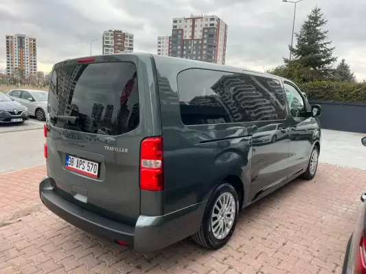 Pamukkale'de kiralık Peugeot Traveller