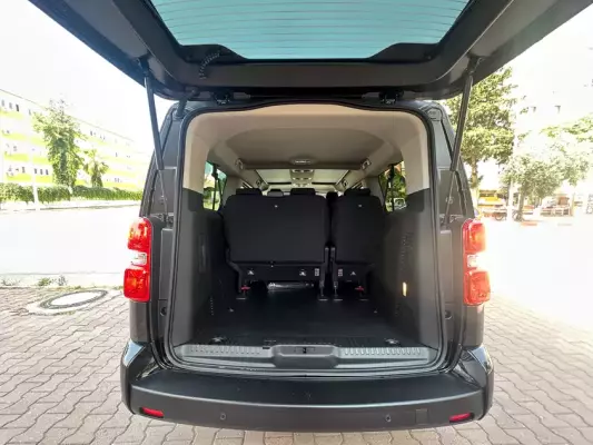 Citroen SpaceTourer for rent in Istanbul