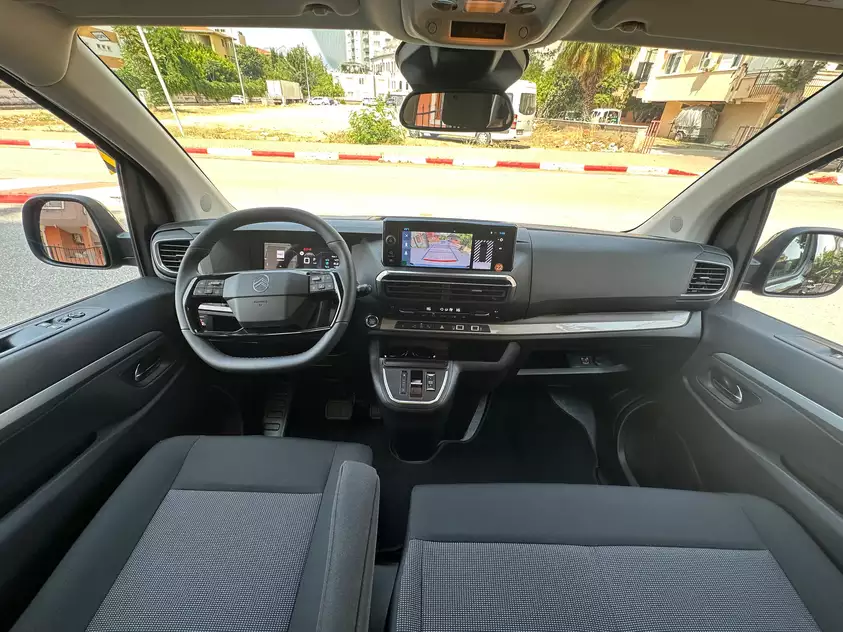 Citroen SpaceTourer for rent in Istanbul
