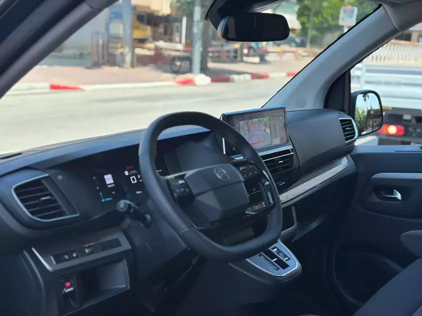 Citroen SpaceTourer for rent in Istanbul