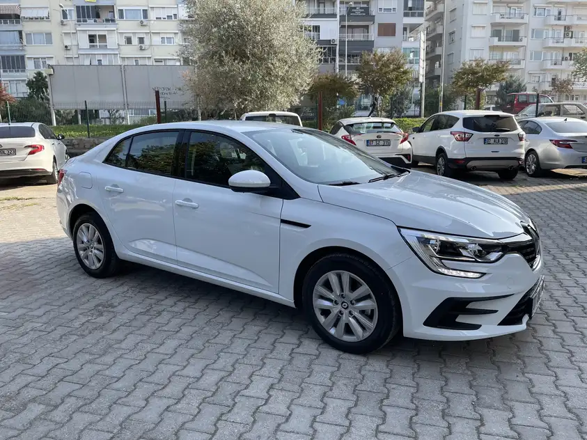 Renault Megane for rent in Korkuteli
