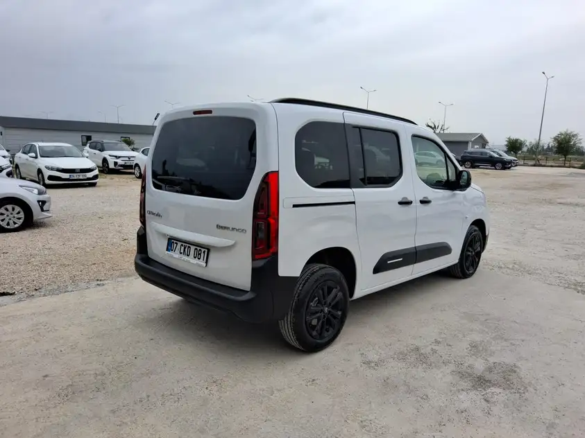 Citroen Berlingo for rent in Alanya
