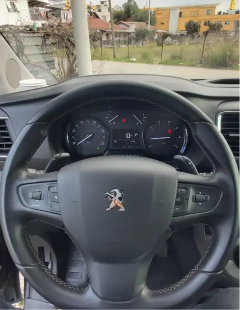Peugeot Traveller for rent in Ankara