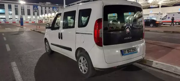 Bozcaada'da kiralık Fiat Doblo