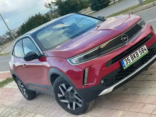 Dikili'de kiralık Opel Mokka