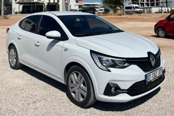 Renault Taliant for rent in Istanbul