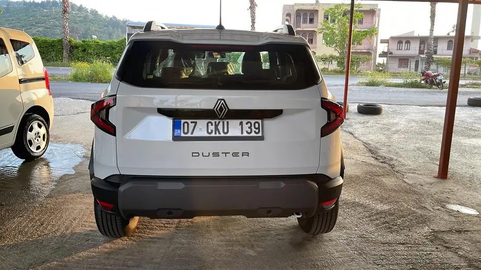 Renault Duster for rent in Konakli