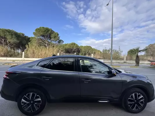 Citroen C4X for rent in Kesan