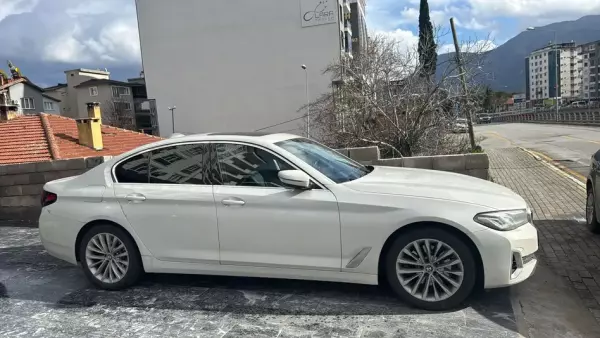 BMW 520i for rent in Antakya