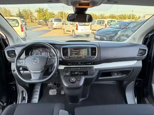 Opel Zafira for rent in Urgup