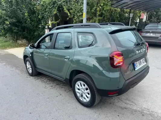 Dacia Duster for rent in Manisa
