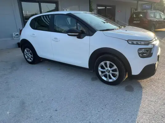 Citroen C3 for rent in Istanbul