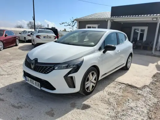 Alanya'da kiralık Renault Clio