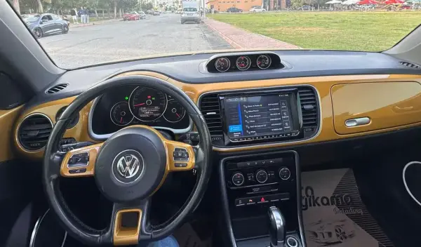 Volkswagen Beetle for rent in Istanbul