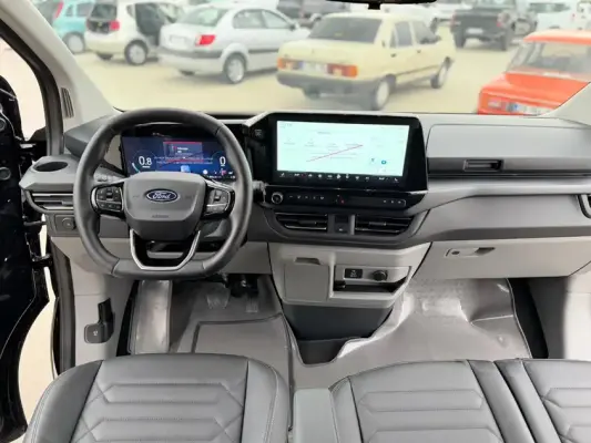 G&ouml;reme'de kiralık Ford Tourneo Custom