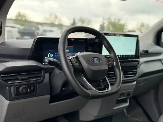 G&ouml;reme'de kiralık Ford Tourneo Custom