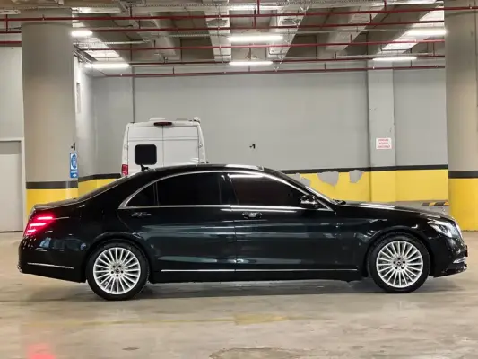 Mercedes S400 for rent in Istanbul