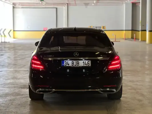 Mercedes S400 for rent in Istanbul