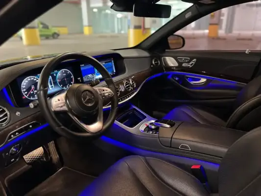 Mercedes S400 for rent in Istanbul