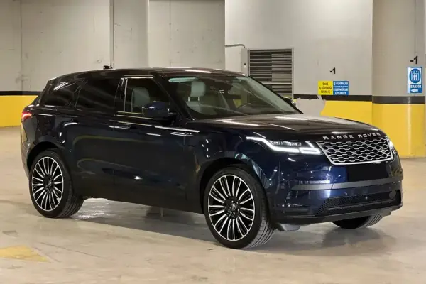 Range Rover Velar for rent in Istanbul