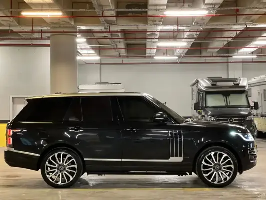 Range Rover Vogue for rent in Istanbul
