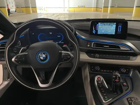 BMW i8 for rent in Istanbul