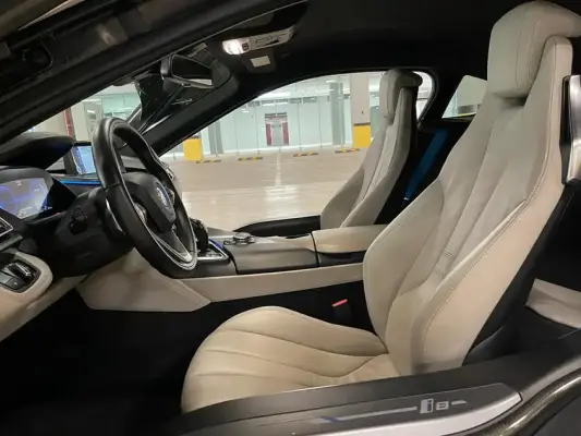 BMW i8 for rent in Istanbul