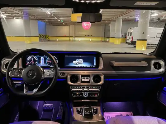 Mercedes G400 for rent in Istanbul