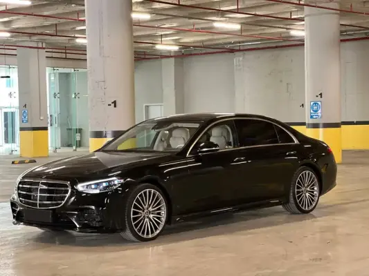 Mercedes S450 for rent in Istanbul