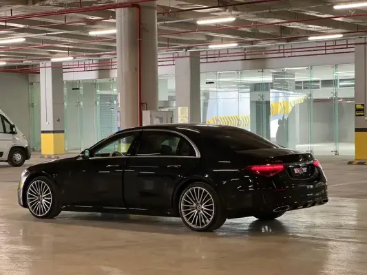 Mercedes S450 for rent in Istanbul