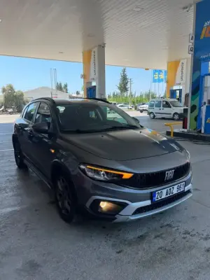 Fiat Egea Cross for rent in Karsiyaka
