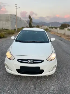 Hyundai Accent for rent in Istanbul