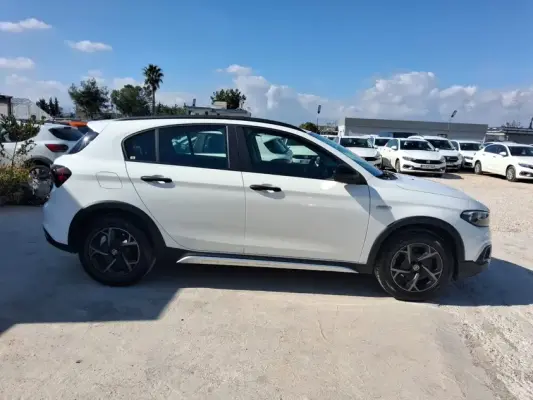Fiat Egea Cross for rent in Belek